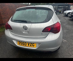 Vauxhall Astra 1.6 16v SRi Euro 5 5dr - 7