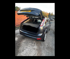 Ford Focus 2.0 TDCi Zetec 5dr - 35