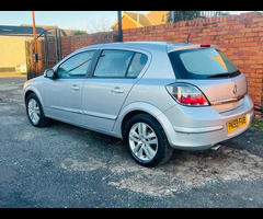 Vauxhall Astra 1.6i 16v SXi 5dr - 9