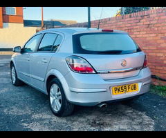 Vauxhall Astra 1.6i 16v SXi 5dr - 21