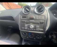 Ford Fiesta 1.25 Style Climate 5dr - 25