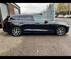 Volvo V60 2.0 D4 Momentum Plus Auto Euro 6 (s/s) 5dr - 11