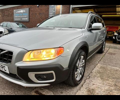 Volvo XC70 2.4 D5 SE Nav AWD Euro 5 (s/s) 5dr - 6