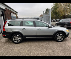 Volvo XC70 2.4 D5 SE Nav AWD Euro 5 (s/s) 5dr - 13