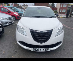 Chrysler Ypsilon 1.2 Ypsilon Silver 5dr - 29