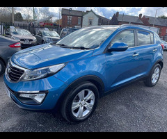 KIA Sportage 1.7 CRDi EcoDynamics 2 2WD Euro 5 (s/s) 5dr - 7