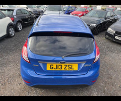 Ford Fiesta 1.0T EcoBoost Titanium Euro 5 (s/s) 5dr - 6